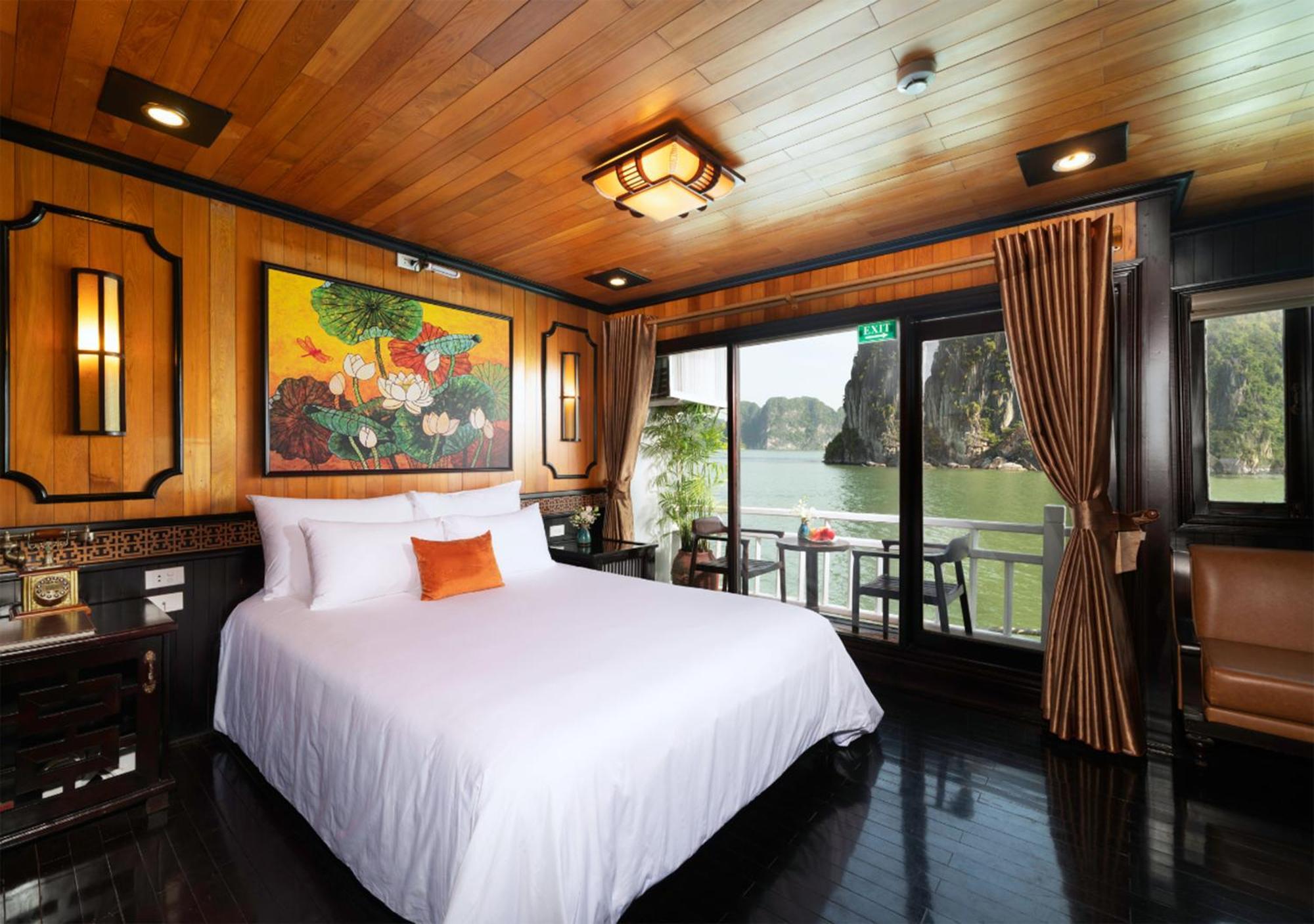 Halong Arcadia Cruise Hotel ฮาลอง ภายนอก รูปภาพ